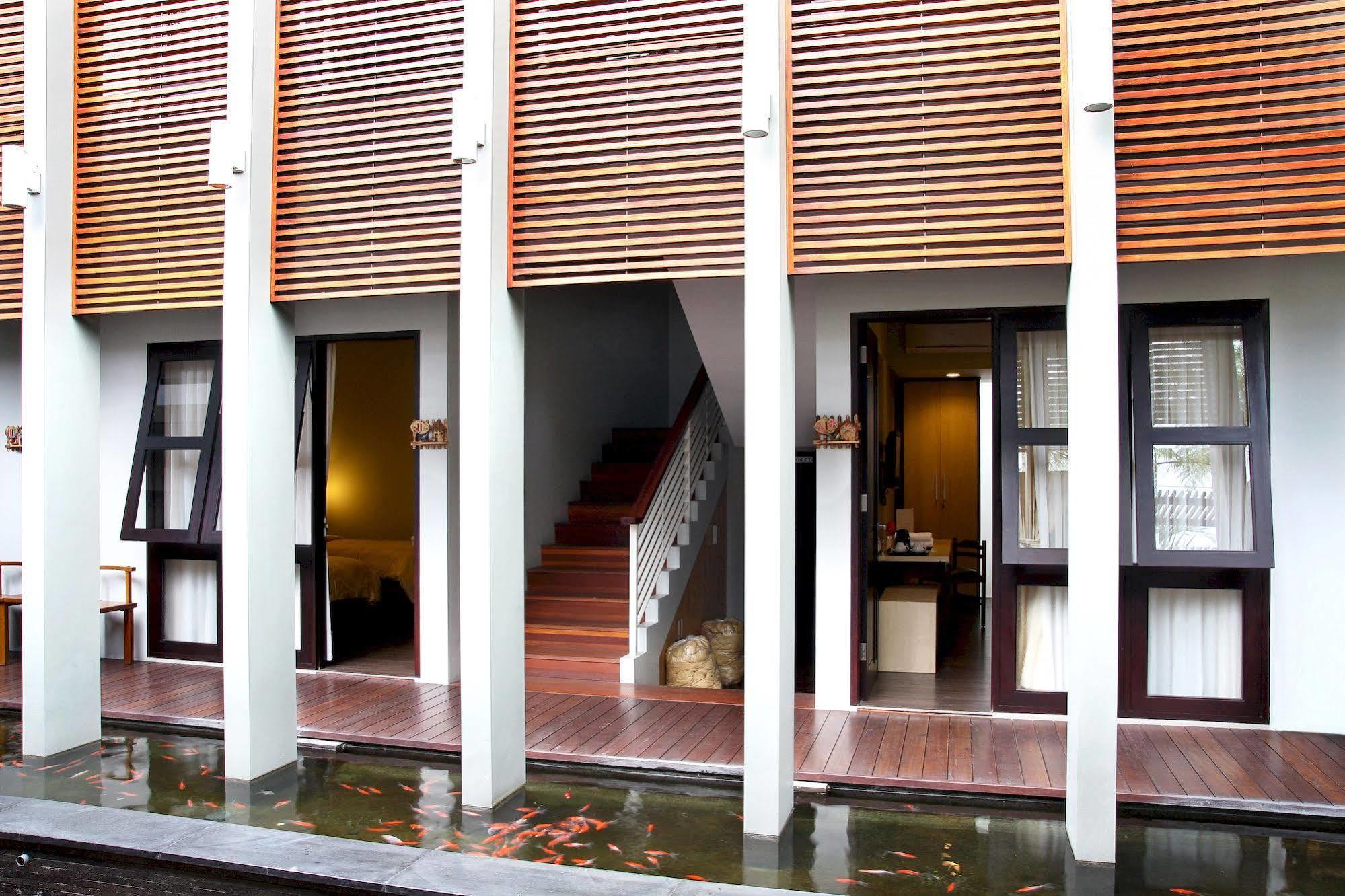 Cozy Boutique Guest House Malang Luaran gambar